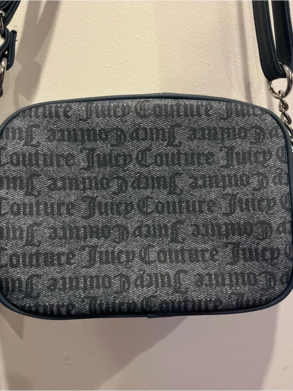 JC Purse - Picture 6 of 9